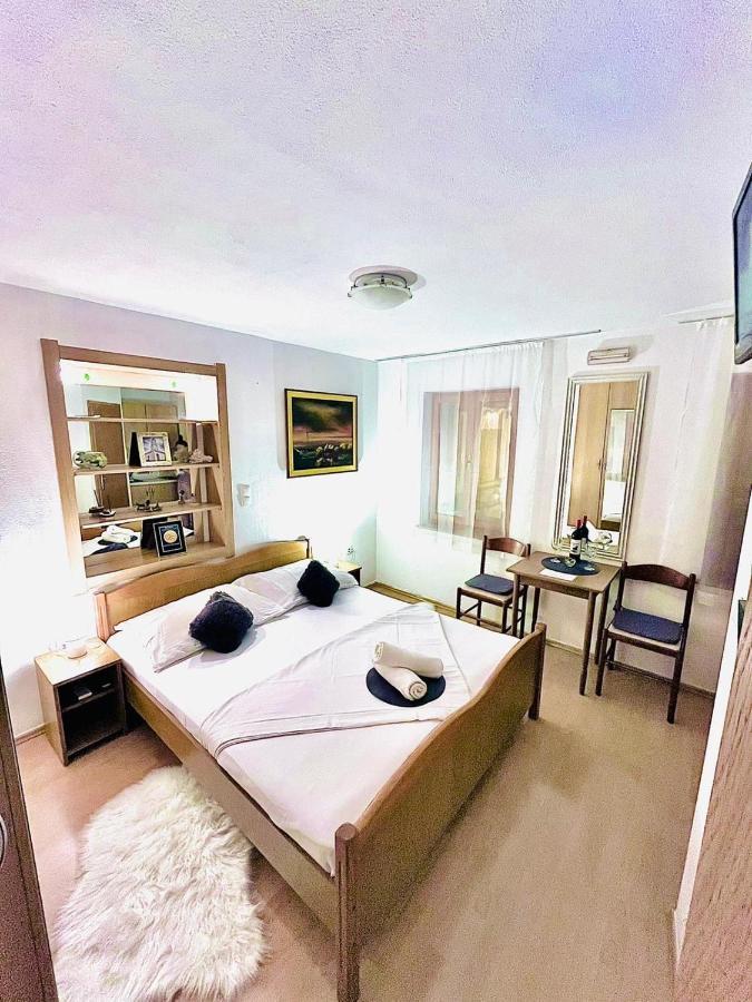 Studios Magnolia Trogir Luaran gambar