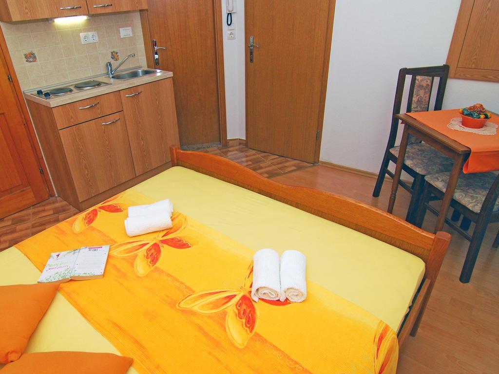 Studios Magnolia Trogir Bilik gambar