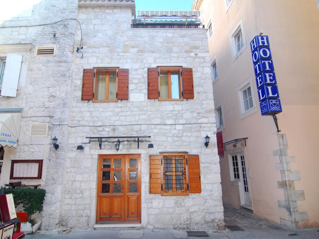 Studios Magnolia Trogir Bilik gambar